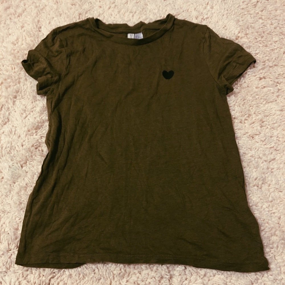 h&m green with black heart patch tee shirt